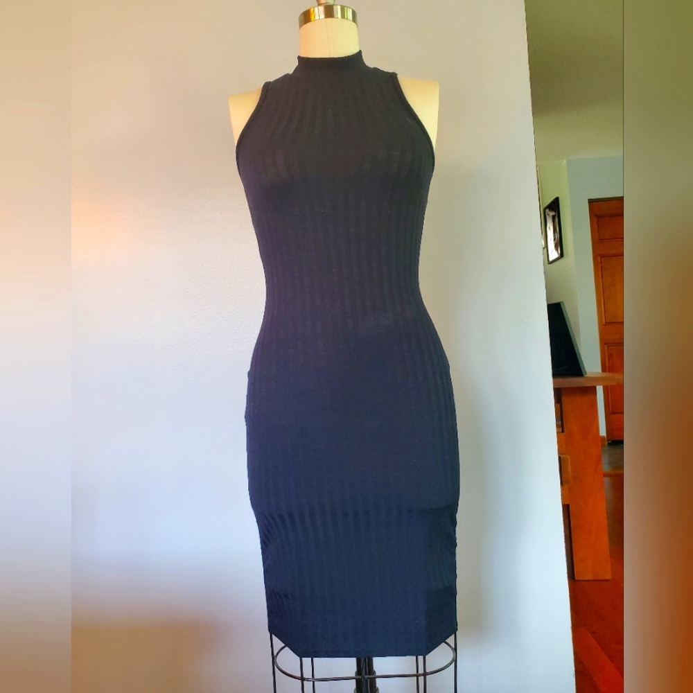 Black Rib Knit Twist Back Dress